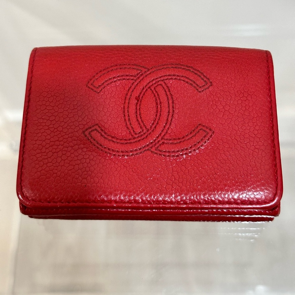 CHANEL Red Caviar Leather Tri-Fold Wallet